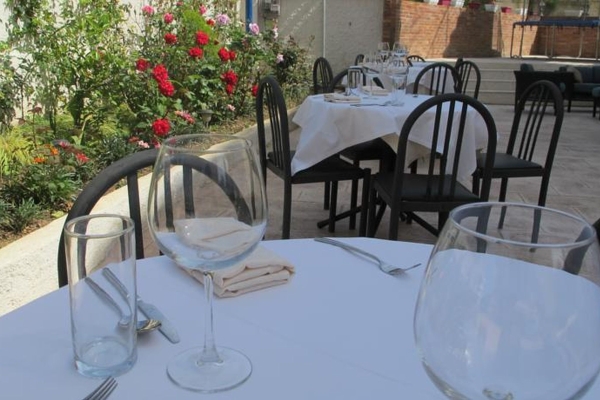 Nika Hotel (Vlorë)